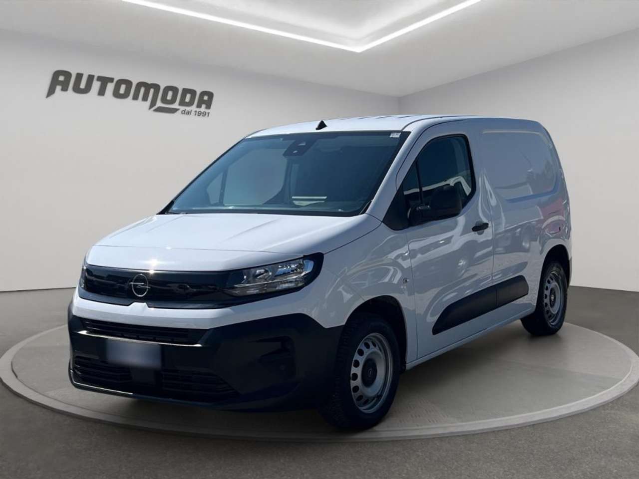 Opel Combo Cargo, taglia giusta per tecnici e flotte