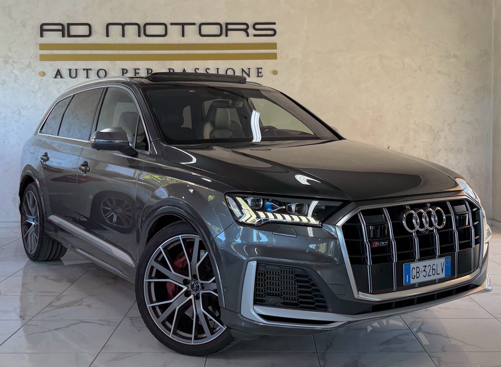 Audi IVA ESPOSTA+GANCIO TRAINO+ 7 POSTI