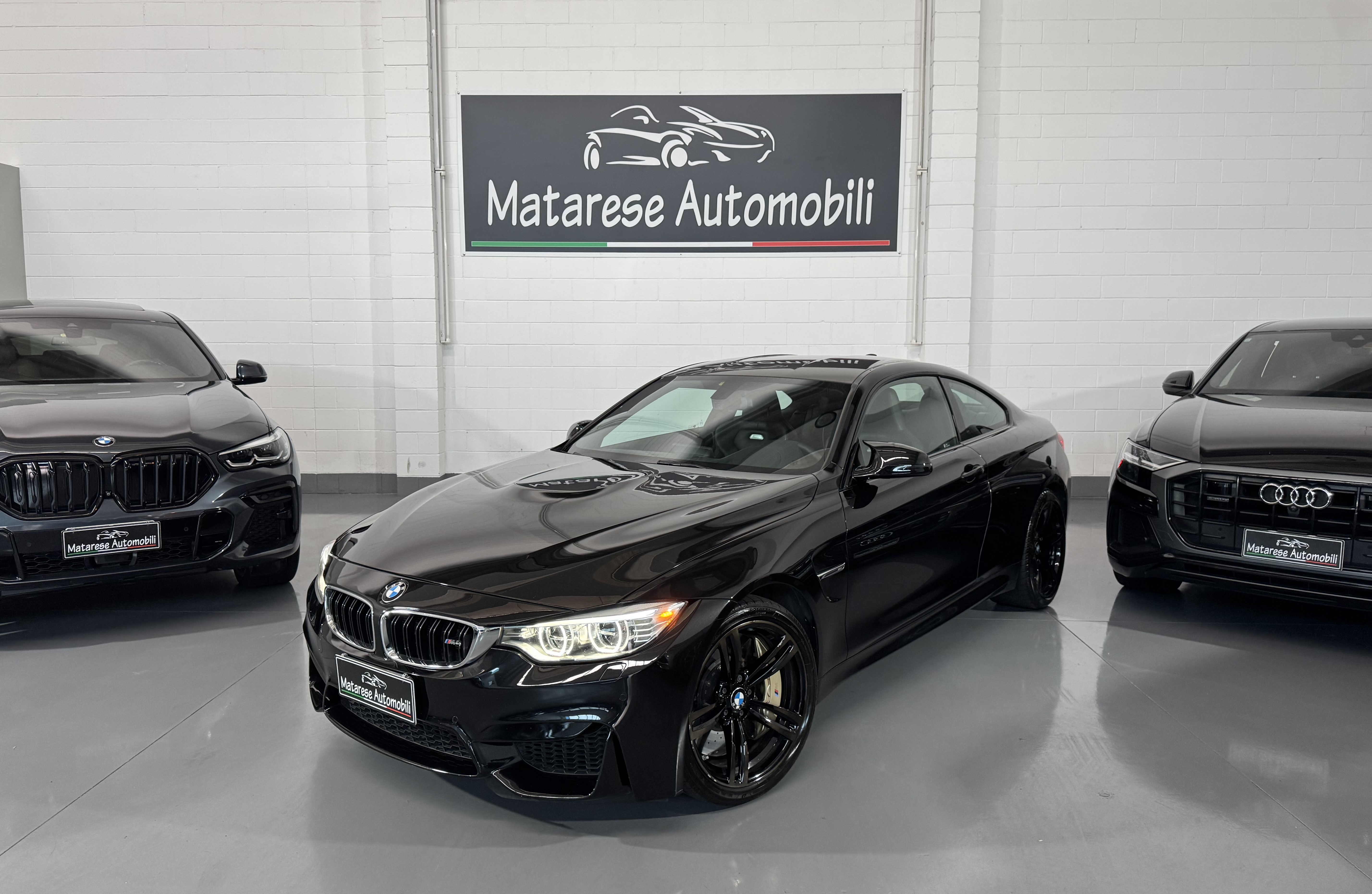 BMW M4 Coupe Posteriore 3.0cc 431cv Tetto in carbonio Impianto Harman/Kardon Finanziabile