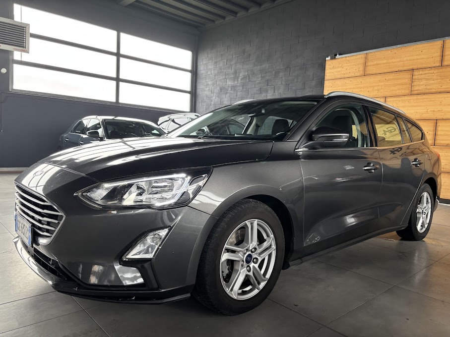 Ford Focus Active station wagon da Gamma Auto a Vermezzo con Zelo