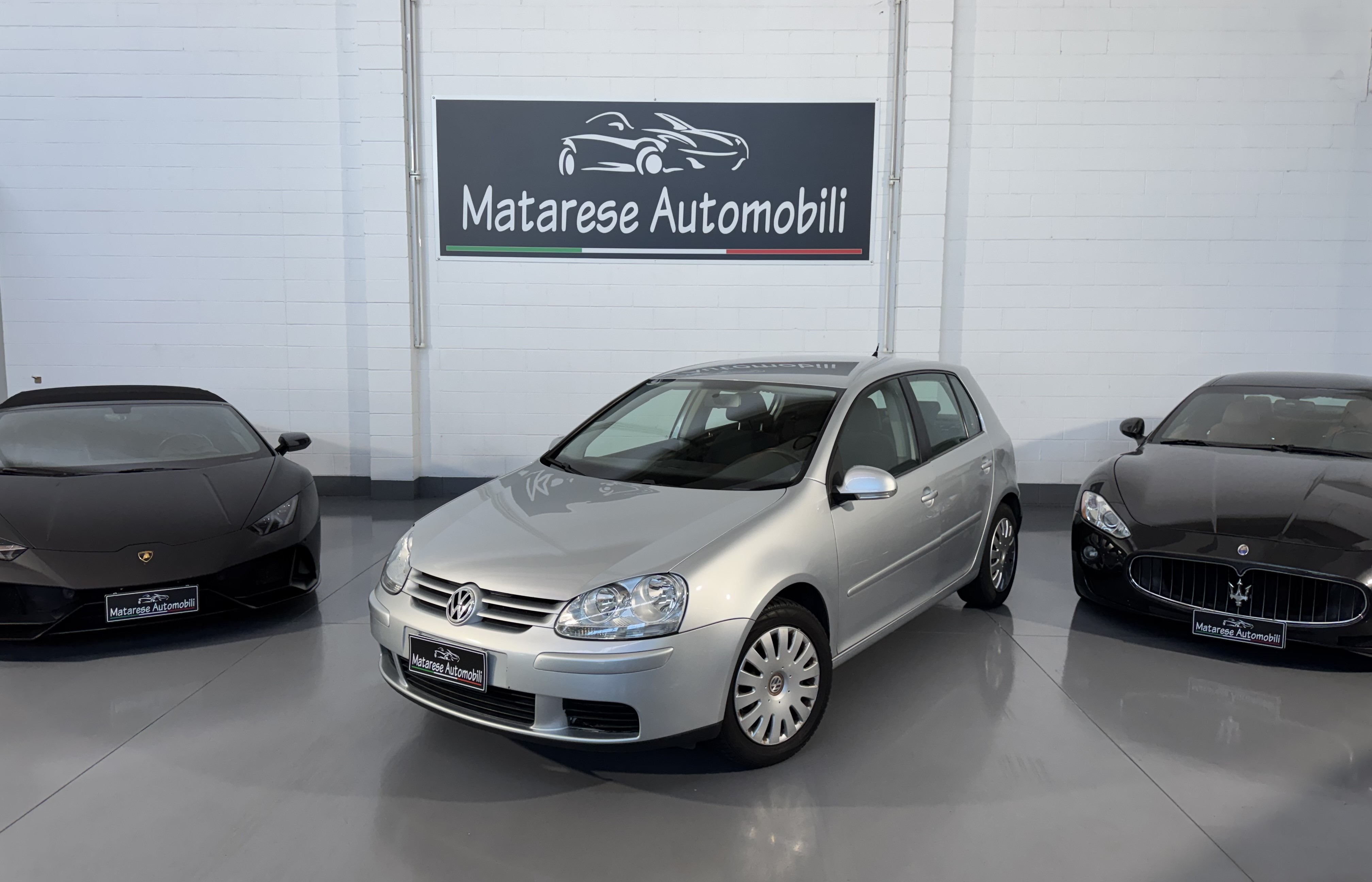 Volkswagen Golf  5P 1.6cc 102cv OK NEOPATENTATI