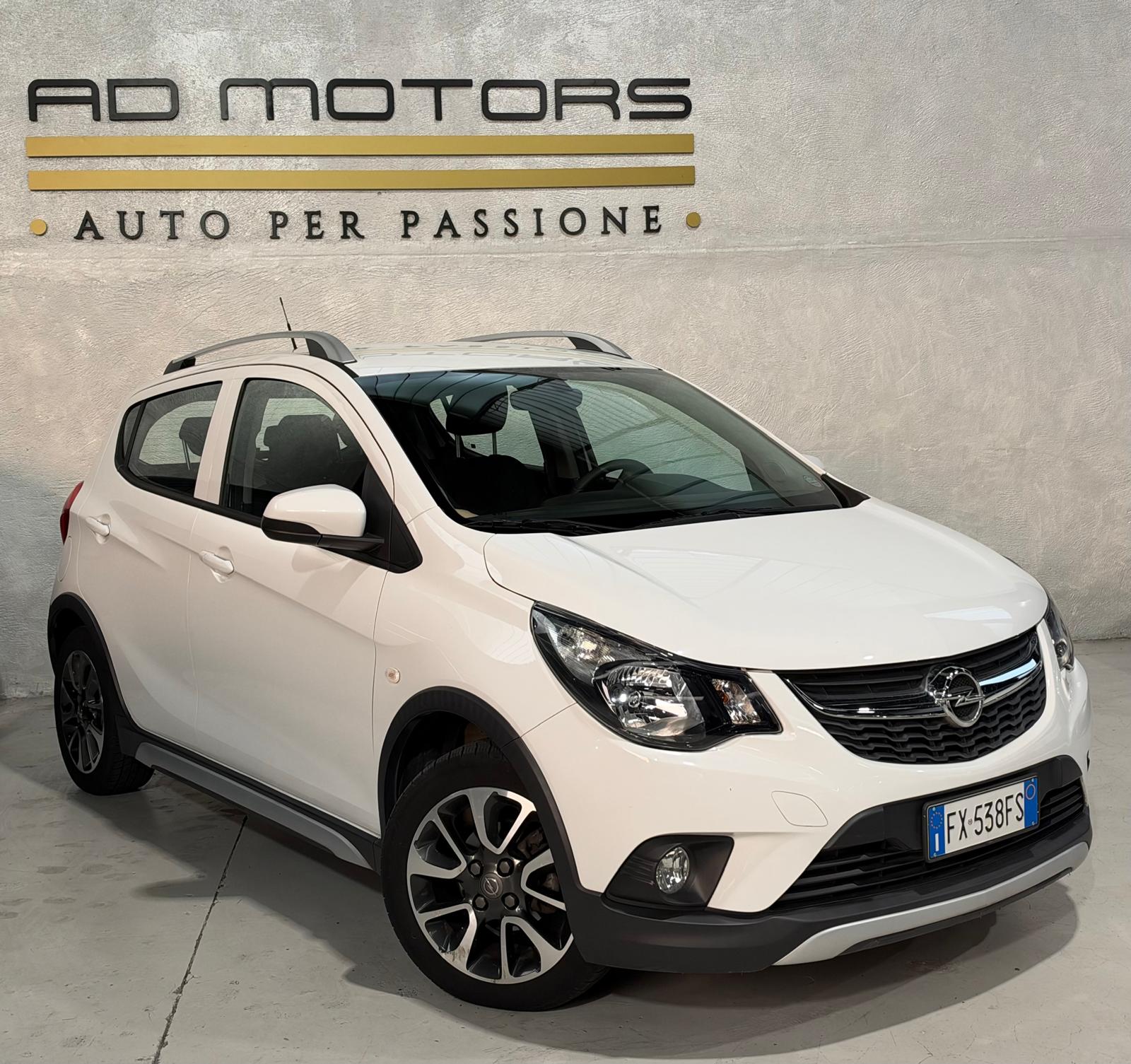 Opel Karl 2019, la compatta concreta trovata a Bareggio