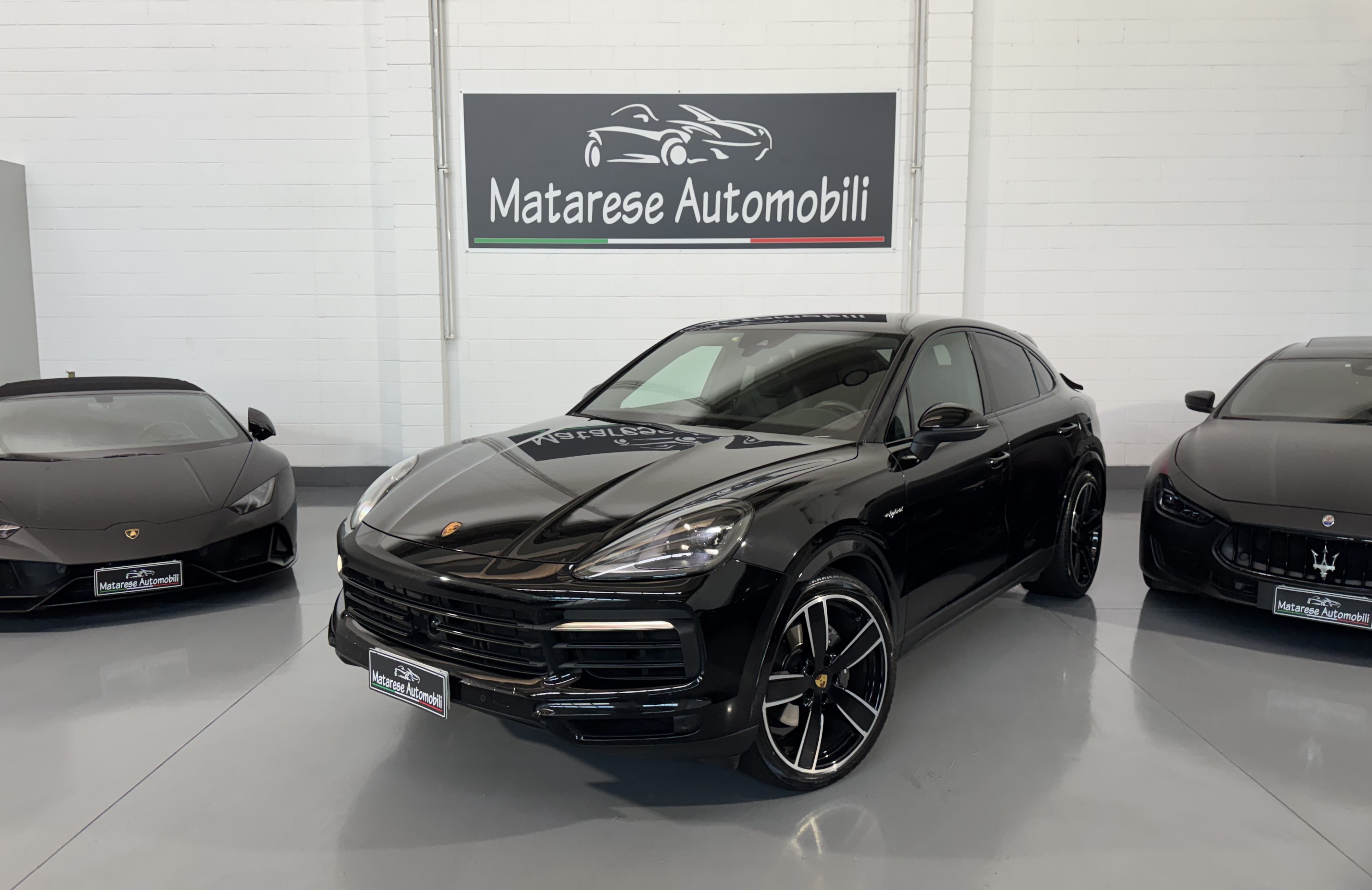 Porsche Cayenne coupè E-Hybrid 3.0cc 340cv Tetto panoramico Iva Esposta