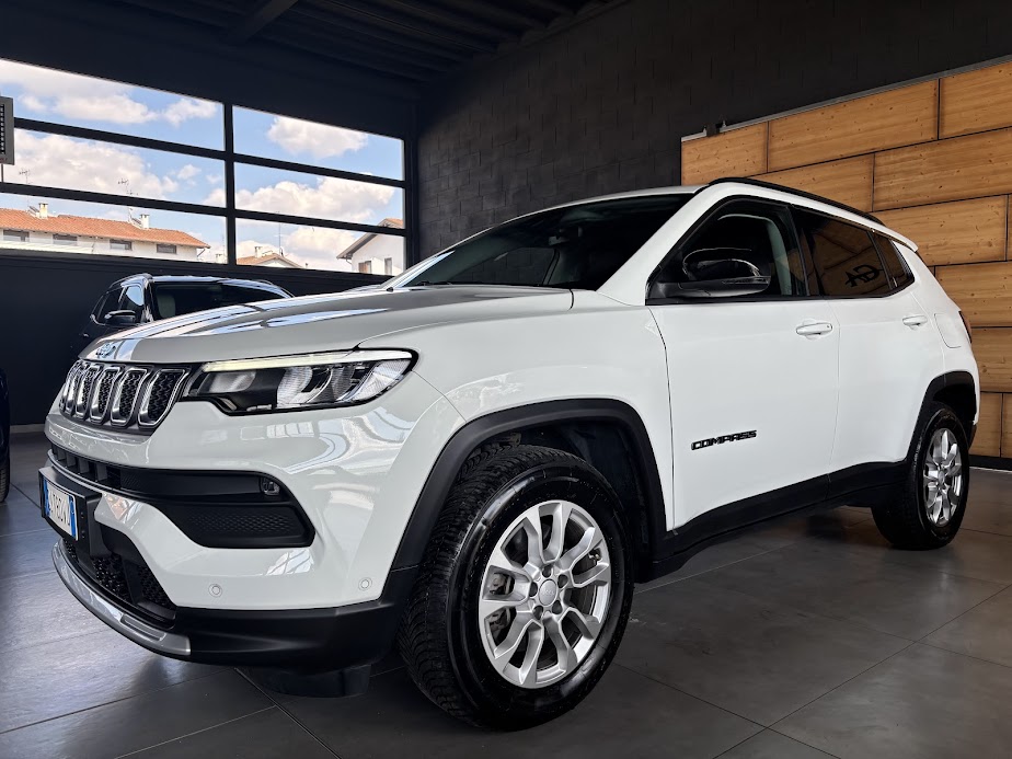 Jeep Compass 1.3 turbo t4 phev Limited 4xe auto 22.000KM