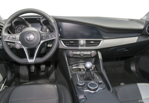 Alfa Romeo Giulia 2.2 t Sprint 160cv auto — foto 24