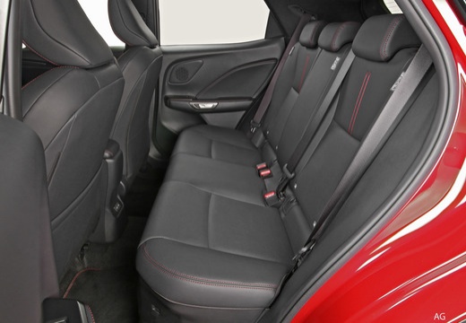 Lexus LBX 1.5 hybrid Elegant 2wd — foto 16