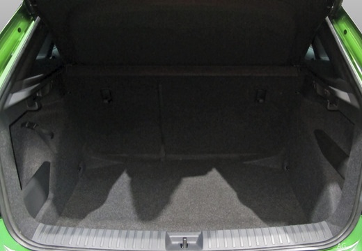 Skoda Kamiq 1.0 tsi Selection 115cv — foto 13