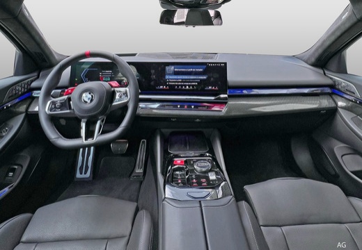 BMW 520d Touring 48V sdrive auto — foto 24