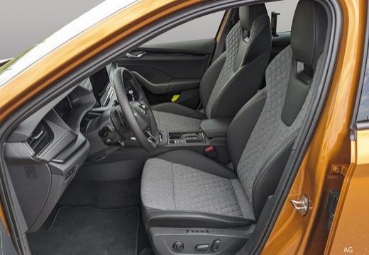 Skoda Octavia Wagon 2.0 tdi Executive 150cv dsg — foto 18
