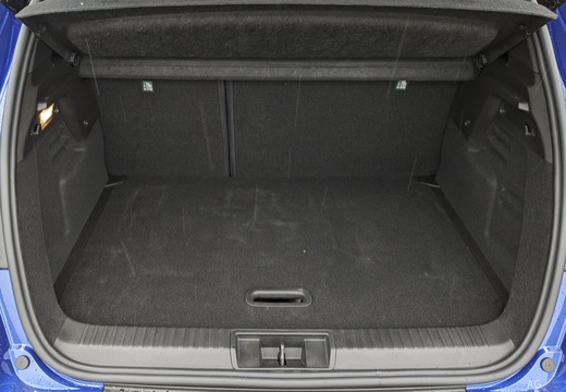 Renault Captur 1.6 E-Tech full hybrid Techno 145cv auto — foto 25