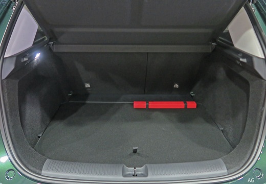Mg ZS Hybrid+ 1.5 Luxury auto — foto 19