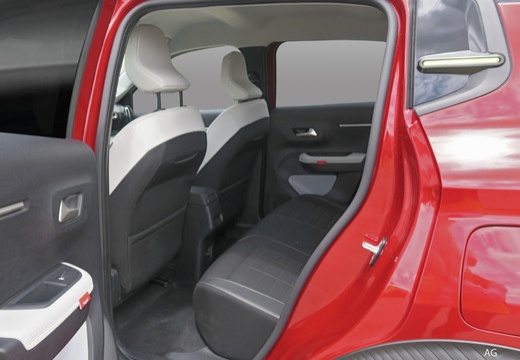 Citroen C3 motore elettrico 83kW Plus — foto 11