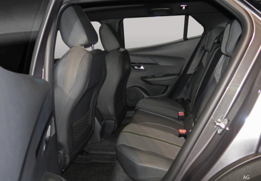 Peugeot 2008 54 kWh Style — foto 17