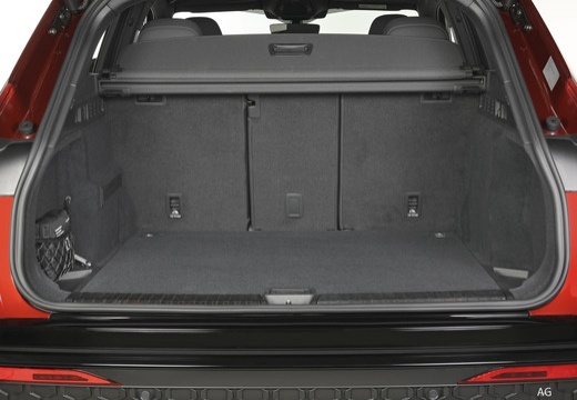 Audi Q5 2.0 e-hybrid Business quattro 299cv s-tronic — foto 25