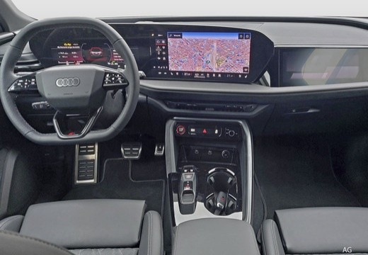 Audi Q5 II 2025 Sportback 2.0 e-hybrid Business Advanced quattro 299cv s-tronic — foto 9