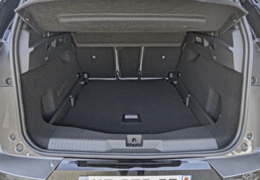 Citroen C5 Aircross II 2025 1.2 hybrid You 145cv auto — foto 10