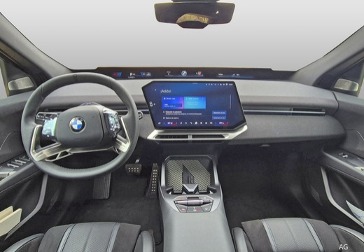 BMW iX3 50 xdrive — foto 24