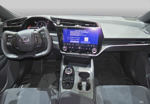 Lexus RZ 350e Executive 2wd — foto 9