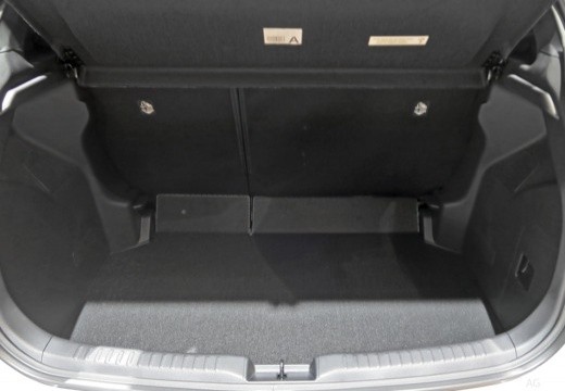 Toyota Yaris IV 2020 1.5h 115 — foto 10
