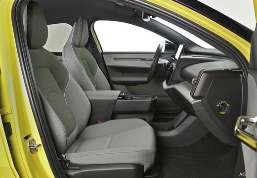 Volvo EX30 P5 electric Core rwd — foto 8