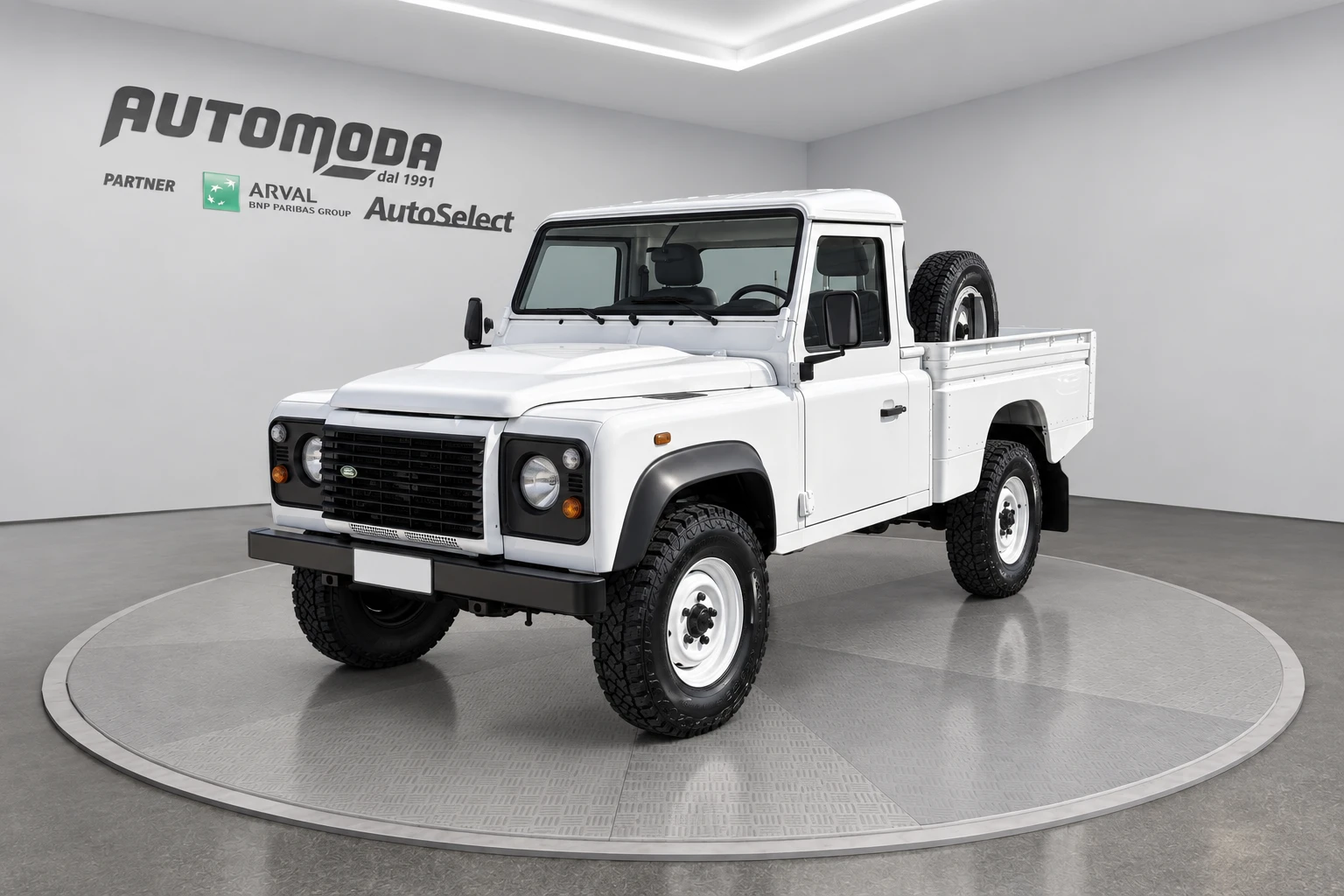 San Miniato, tappa sul Defender Pick-Up da 24.570 km
