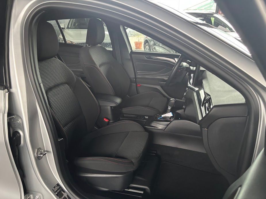Ford Focus SW 1.0 ecoboost h ST-Line Design 125cv powershift 25.000KM 2023 — foto 11