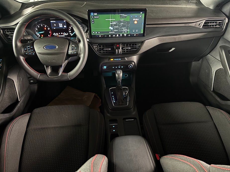 Ford Focus SW 1.0 ecoboost h ST-Line Design 125cv powershift 25.000KM 2023 — foto 14