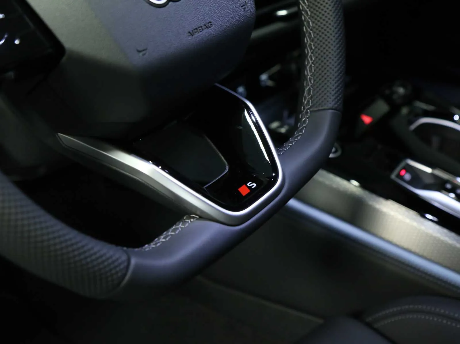 Audi A5 Avant 2.0 tdi mhev+ S line edition quattro 204cv s-tronic 2026 — foto 18