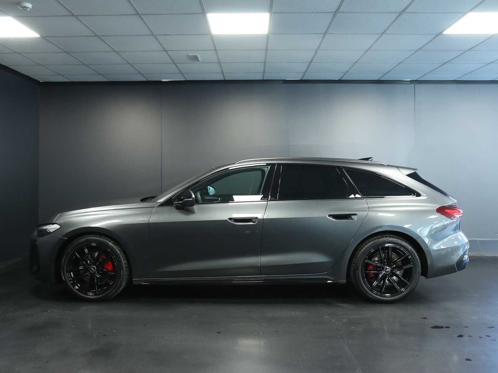 Audi A5 Avant 2.0 tdi mhev+ S line edition quattro 204cv s-tronic 2026 — foto 3