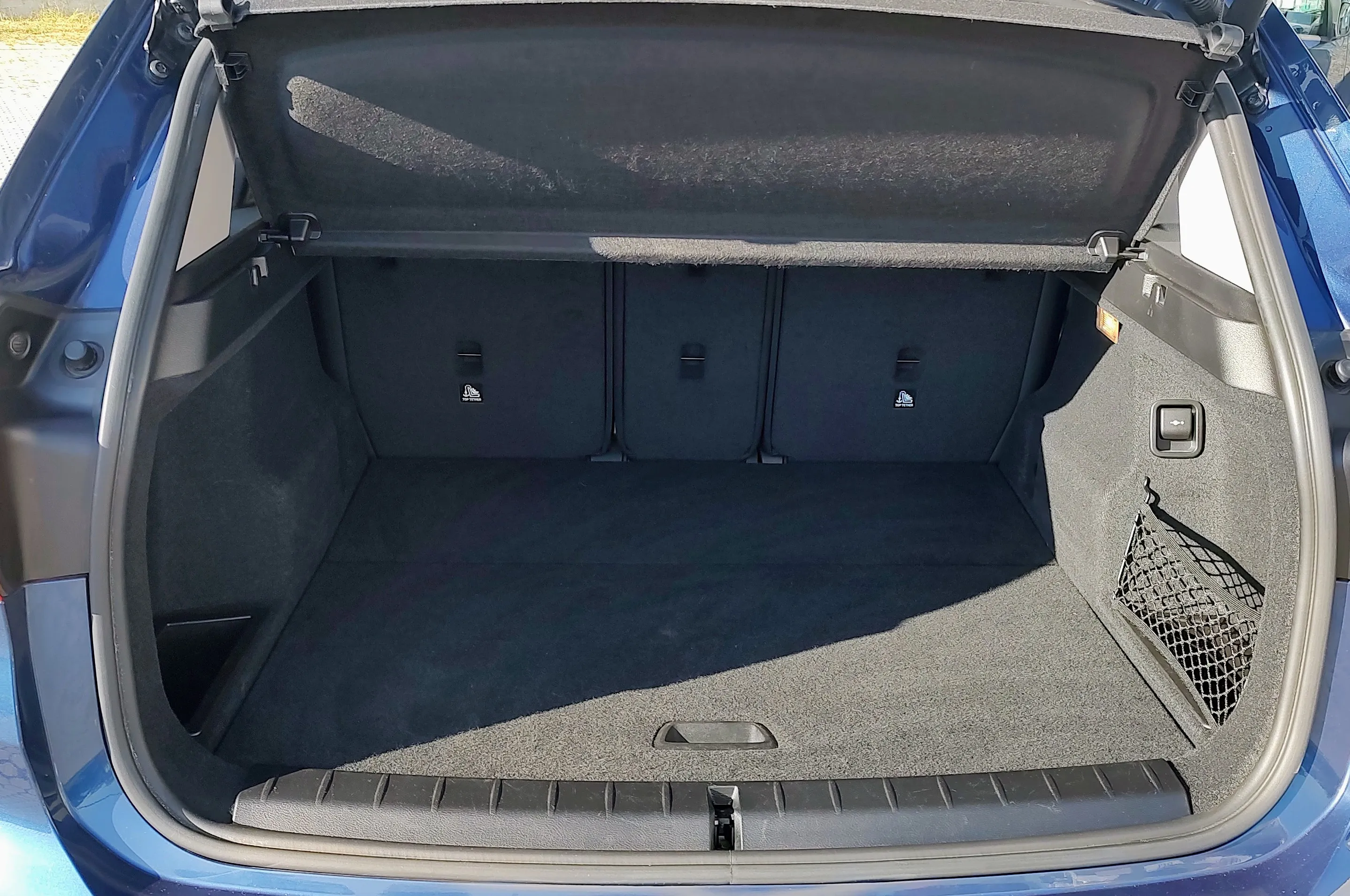 BMW X1 sdrive18i xLine Plus 136cv auto 2021 — foto 9