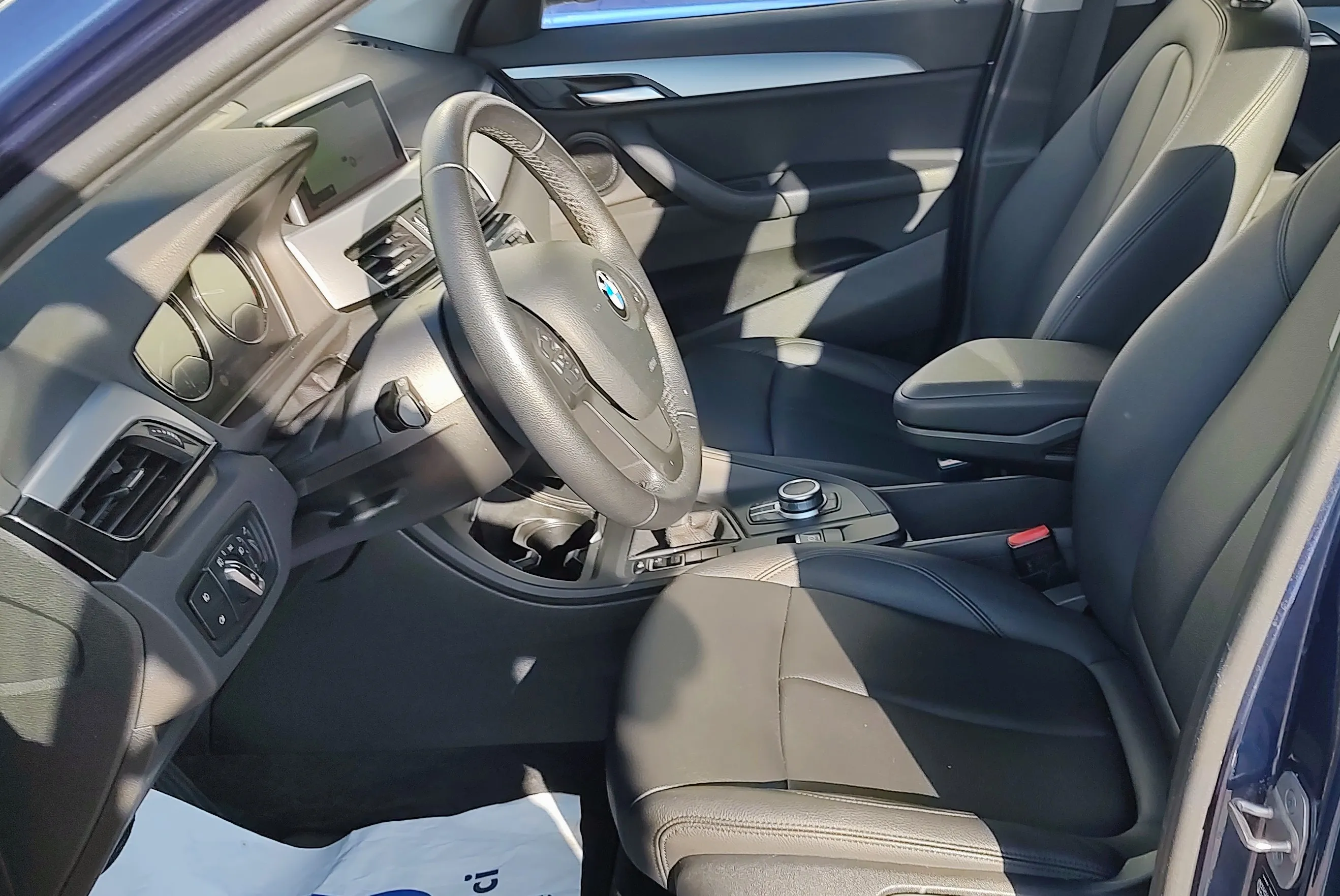 BMW X1 sdrive18i xLine Plus 136cv auto 2021 — foto 13