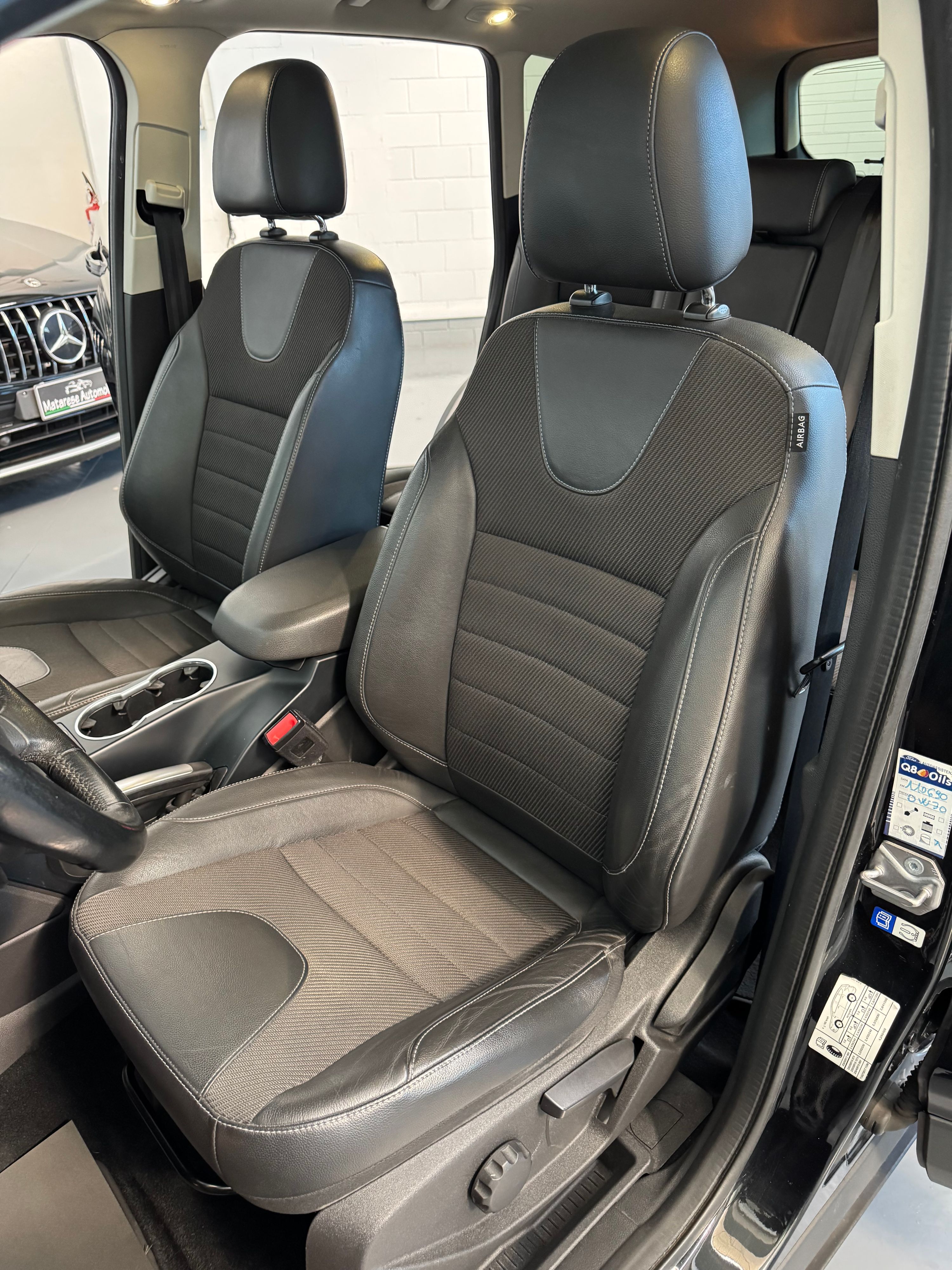 Ford kuga Titanium tdci 4wd powershift 2.0cc 150cv Automatica 2015 — foto 10