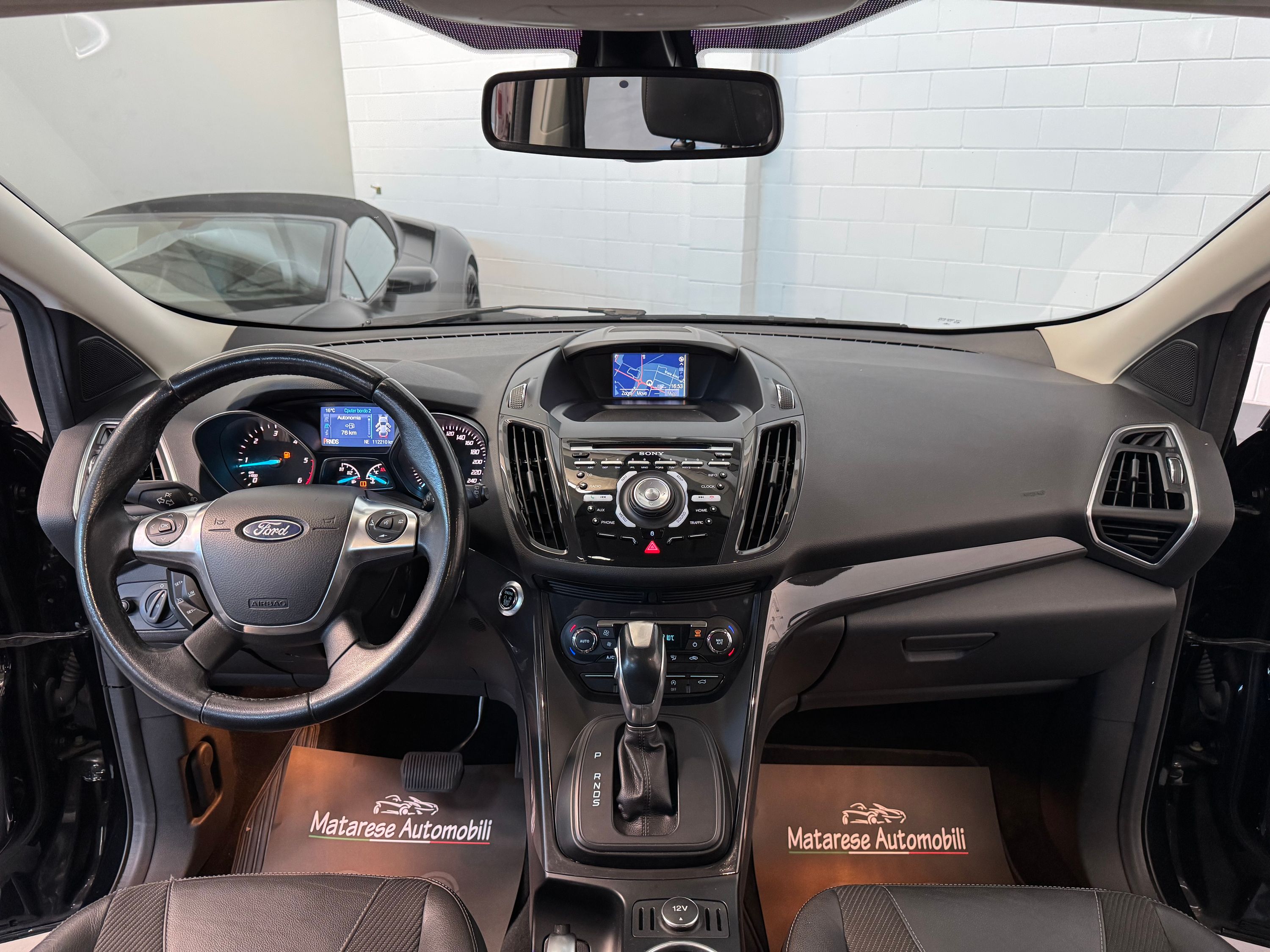 Ford kuga Titanium tdci 4wd powershift 2.0cc 150cv Automatica 2015 — foto 14