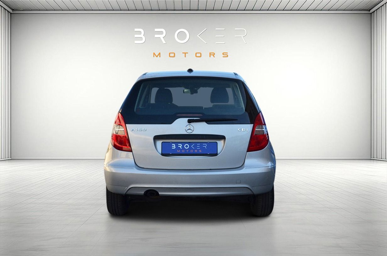 Mercedes A 180 cdi Elegance FL 2011 — foto 3