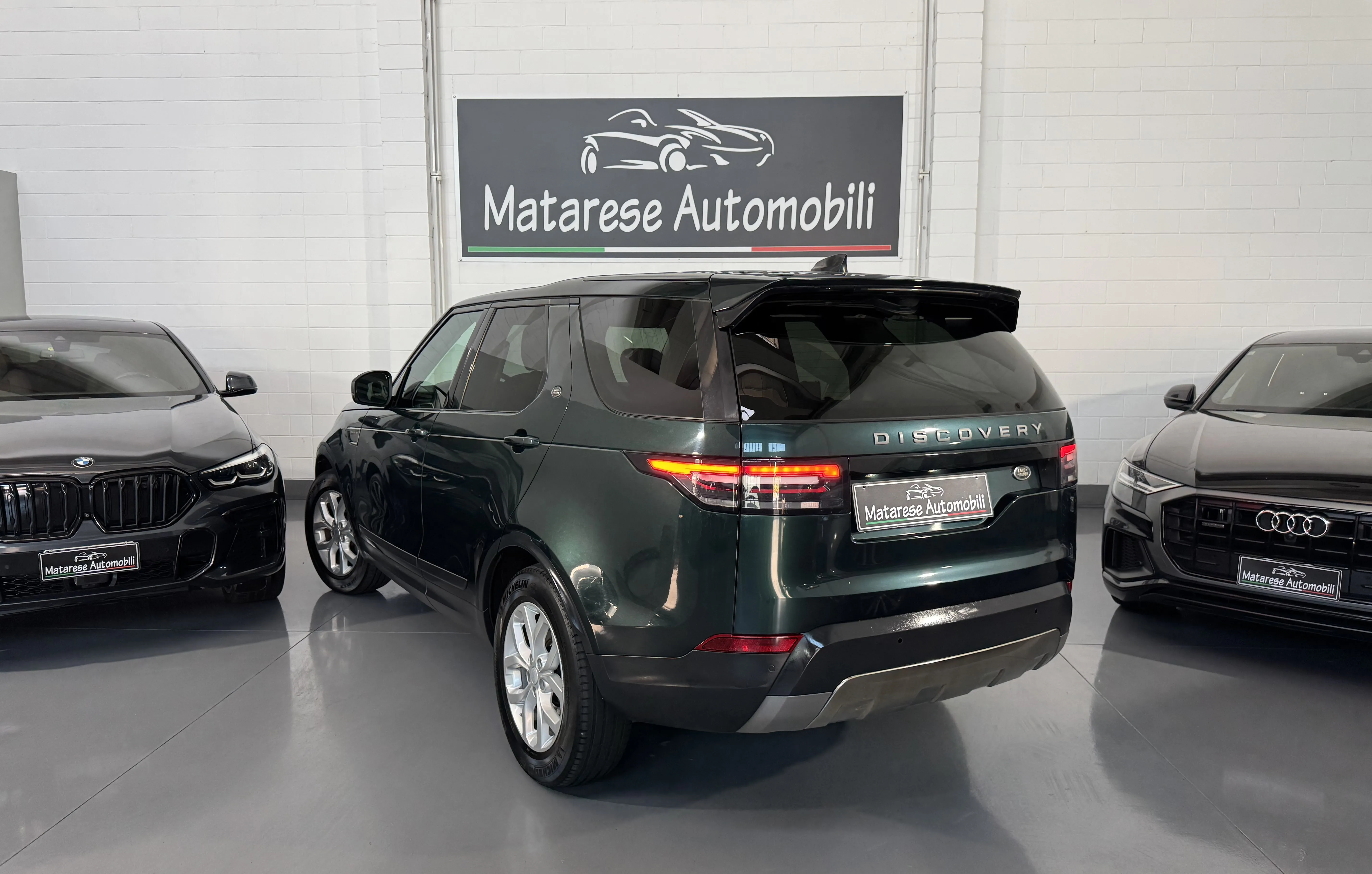 Land Rover Discovery HSE 2.0 240cv 5p Navi+Bluetooth+Sospensioni regolabili 2017 — foto 3