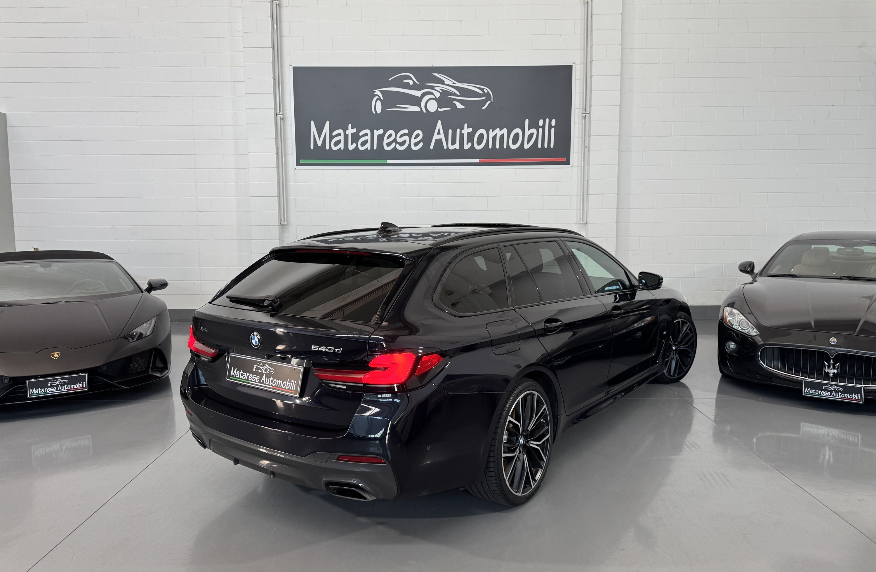 BMW Serie 5 G31 2020 Touring LCI 2022 — foto 7