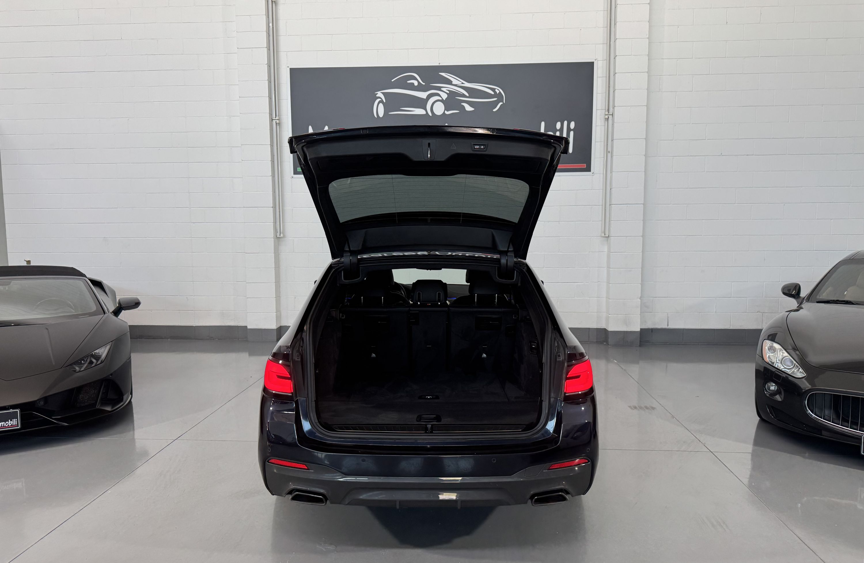 BMW Serie 5 G31 2020 Touring LCI 2022 — foto 6