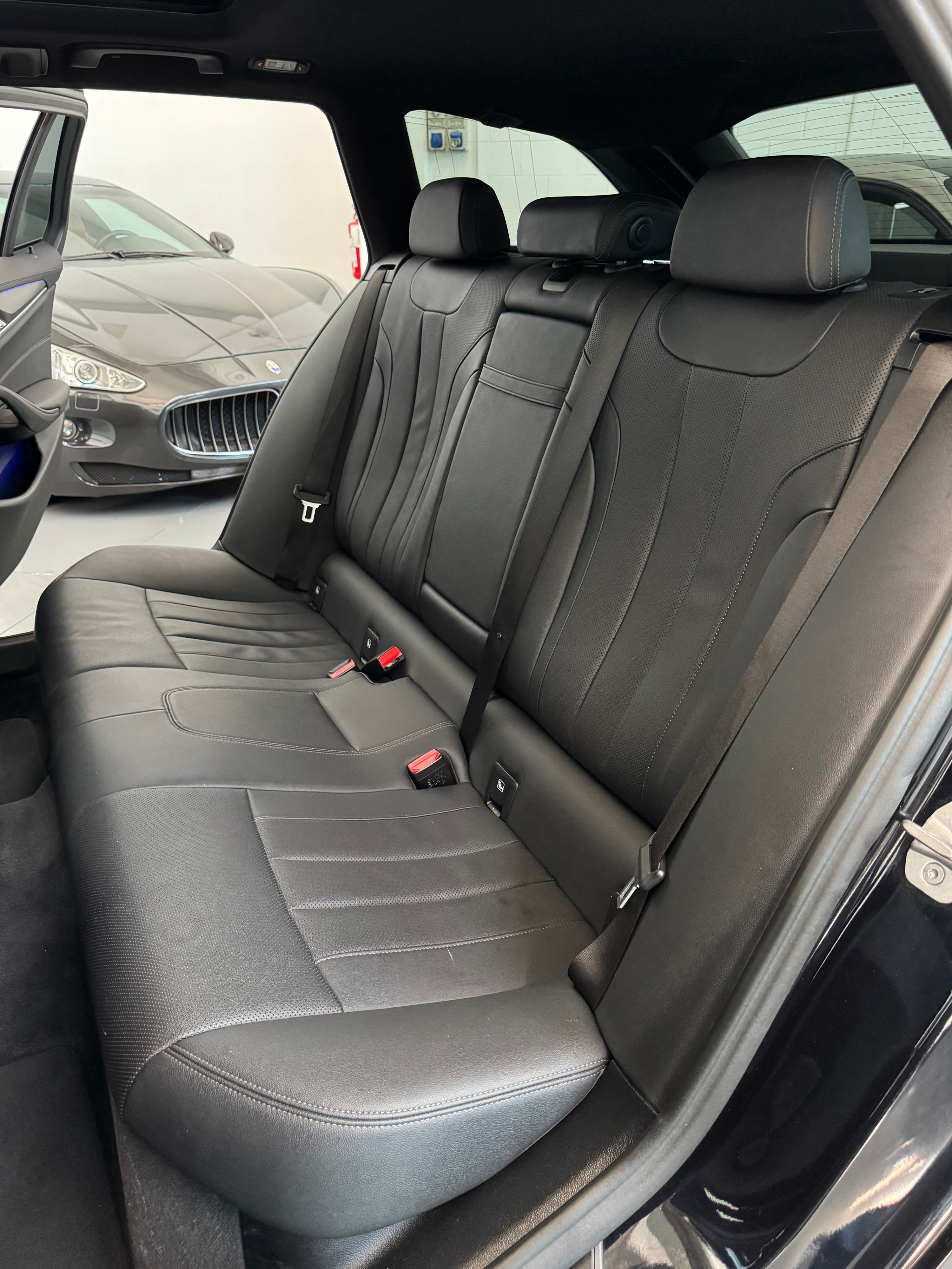 BMW Serie 5 G31 2020 Touring LCI 2022 — foto 11