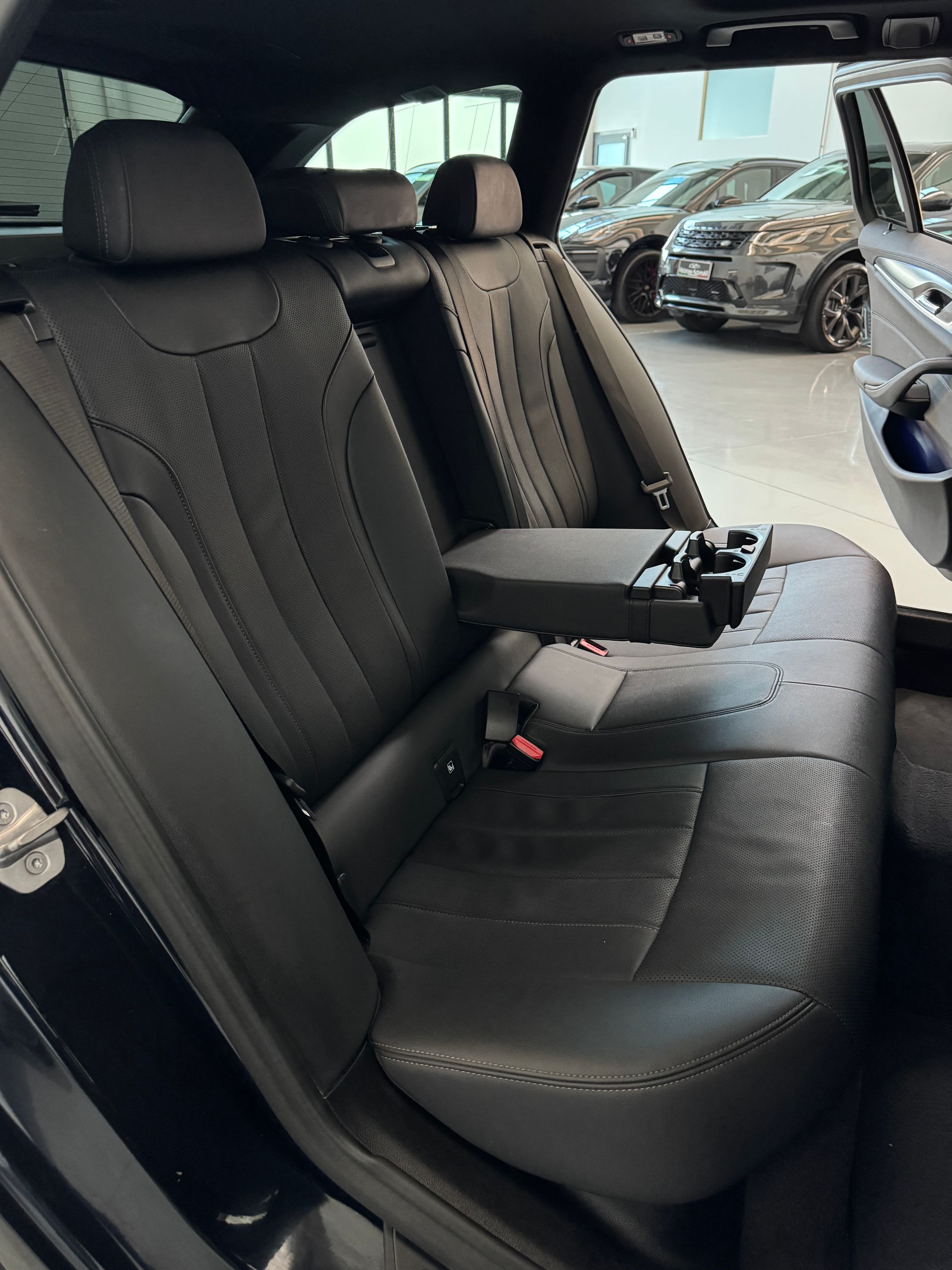 BMW Serie 5 G31 2020 Touring LCI 2022 — foto 12