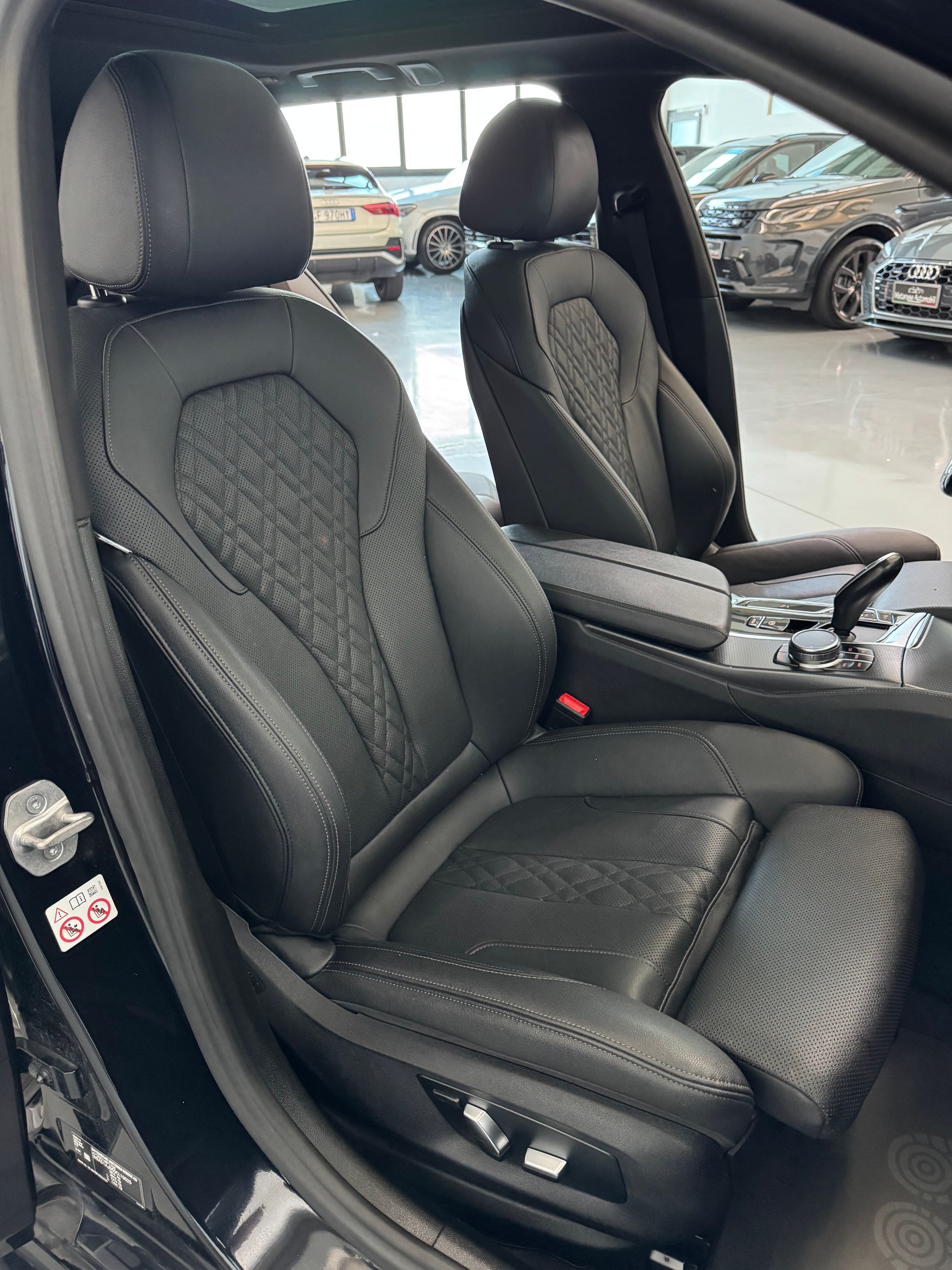 BMW Serie 5 G31 2020 Touring LCI 2022 — foto 13