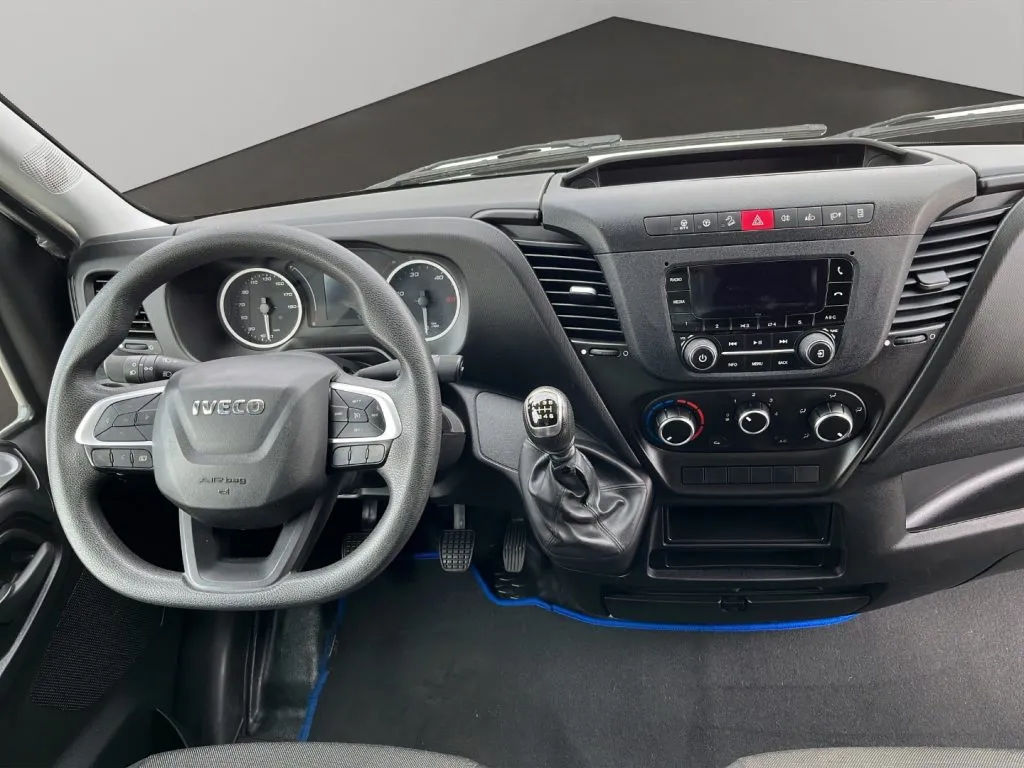 IVECO 35S14 3.0 FURGONATO BOX 2023 — foto 7