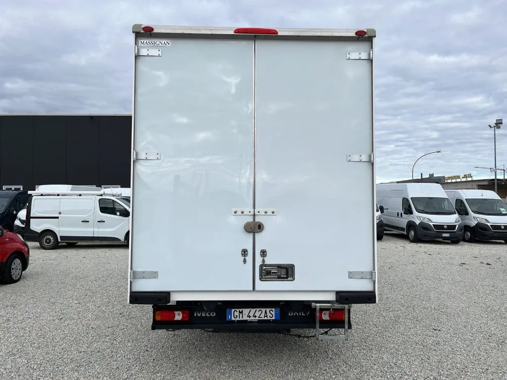 IVECO 35S14 3.0 FURGONATO BOX 2023 — foto 11