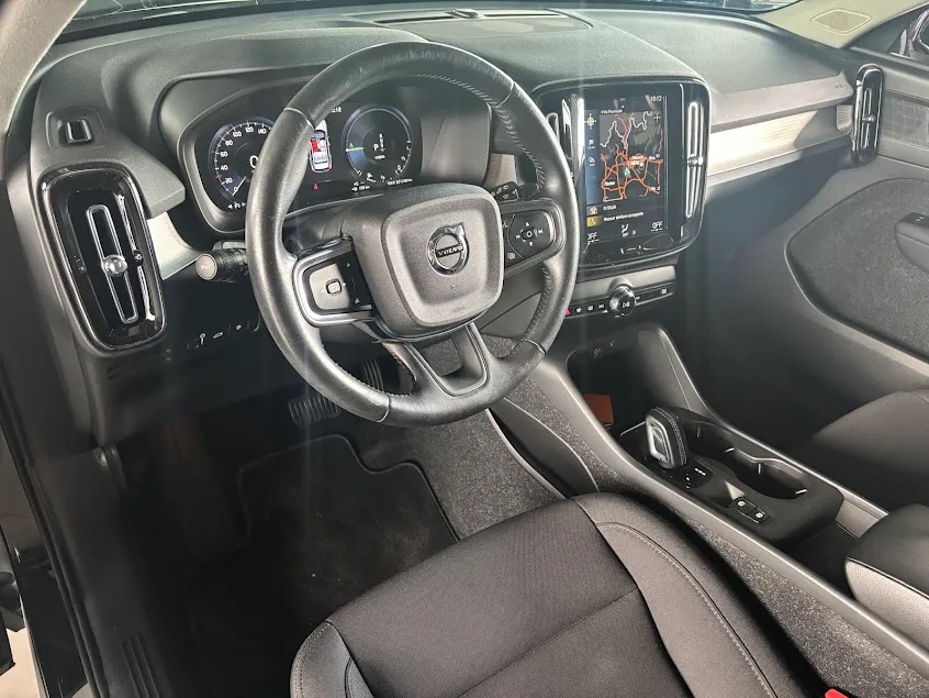 Volvo XC40  t5 phev Inscription Expression auto IVA ESPOSTA 2020 — foto 9