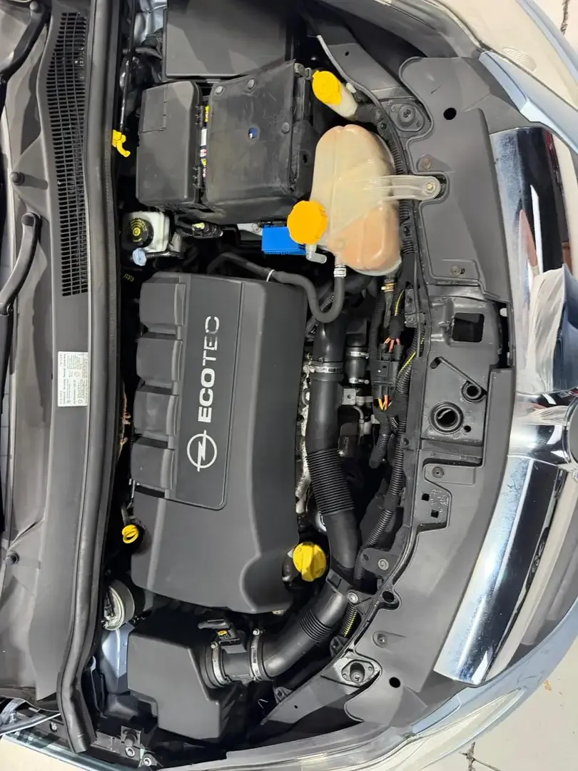 Opel Corsa 3p 1.3 cdti ecoflex Enjoy 2008 — foto 13