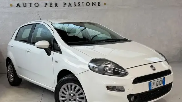 Fiat Punto 5p 1.4 natural power Street 70cv E6