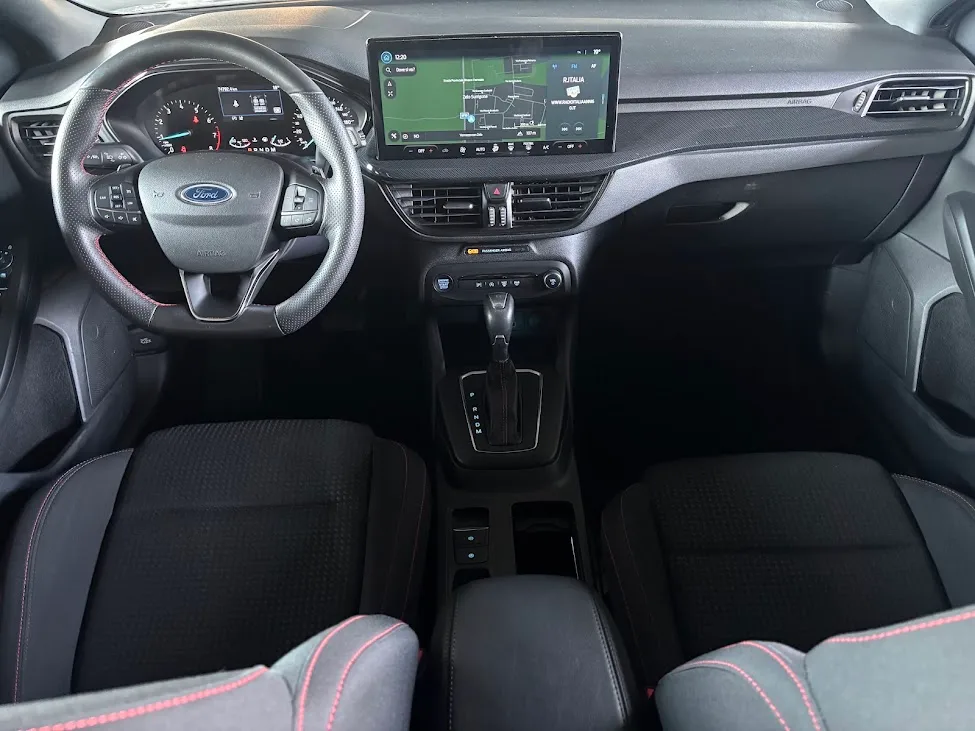 Ford Focus SW 1.0 ecoboost h ST-Line Design 125cv 2023 — foto 14