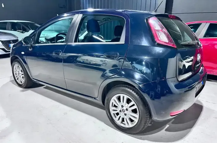 Fiat Punto 5p 1.4 easypower Lounge Gpl my13 2013 — foto 3