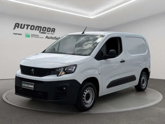 PEUGEOT Partner 1.5 diesel 3 posti allestito