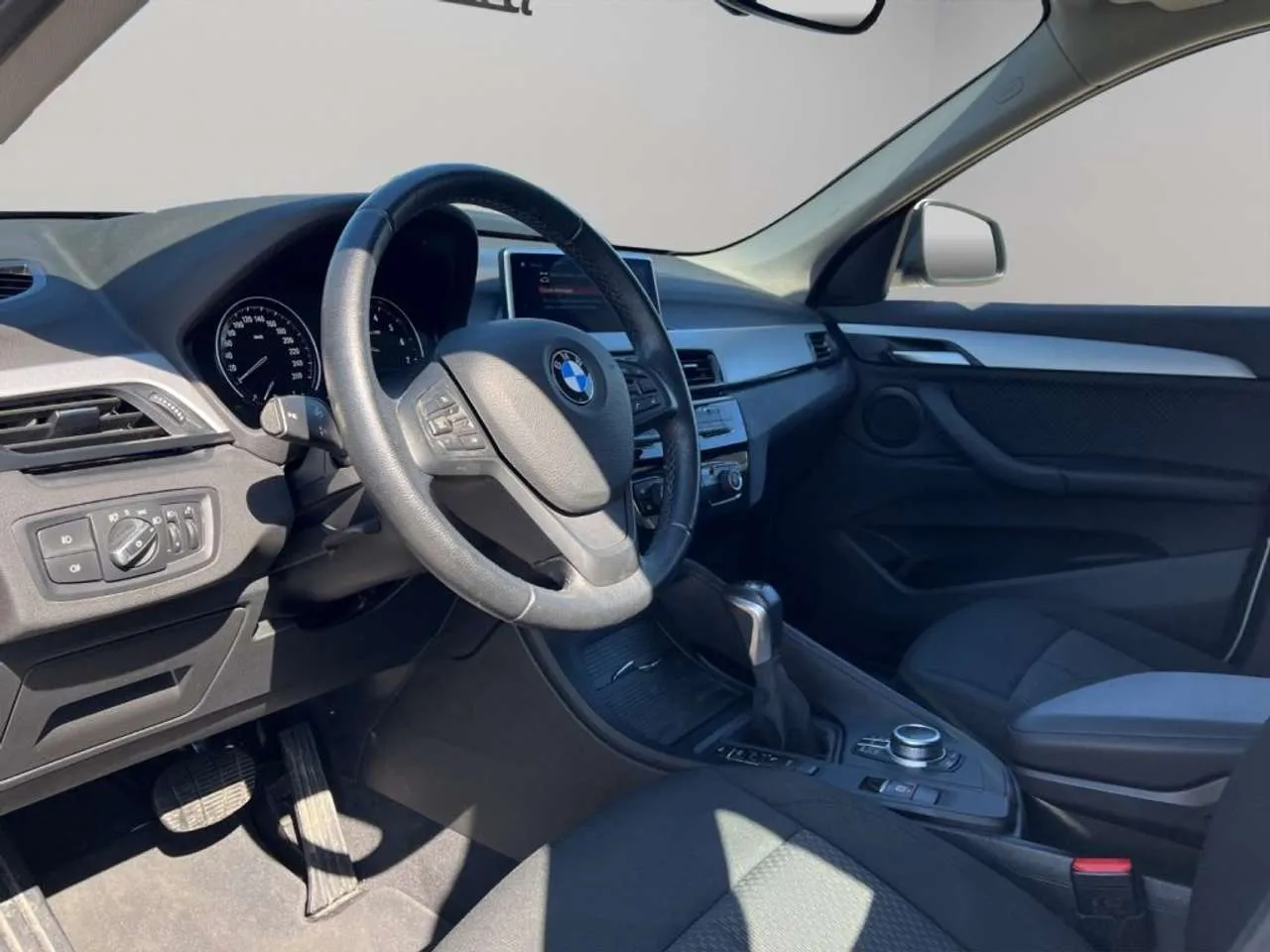 BMW X1 X Drive 25E Business Advantage automatico 2021 — foto 7