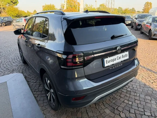 Volkswagen T-Cross 1.0 tsi Style 95cv 2022 — foto 6